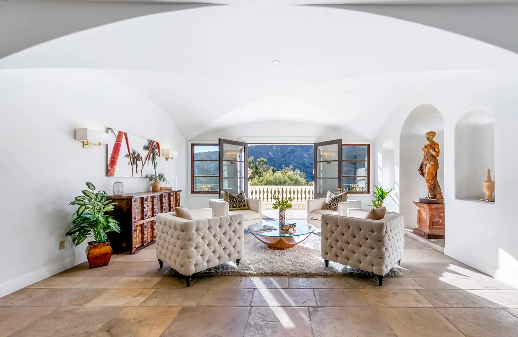 Finding Hope: The Best Luxury Depression Rehab Retreat in LA